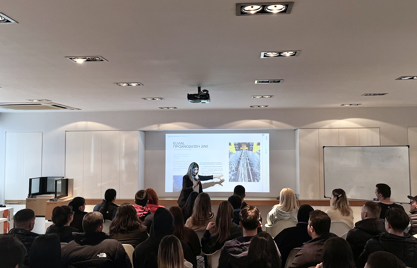 Φοιτητές Mediterranean College