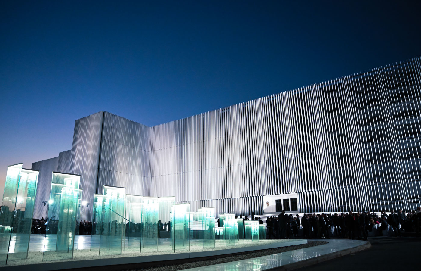 ELVIAL &kappa;&alpha;&iota; &eta; &Nu;έ&alpha; Ό&psi;&eta; &tau;&omicron;&upsilon; &Upsilon;&pi;&omicron;&upsilon;&rho;&gamma;&epsilon;ί&omicron;&upsilon; Ά&mu;&upsilon;&nu;&alpha;&sigmaf;